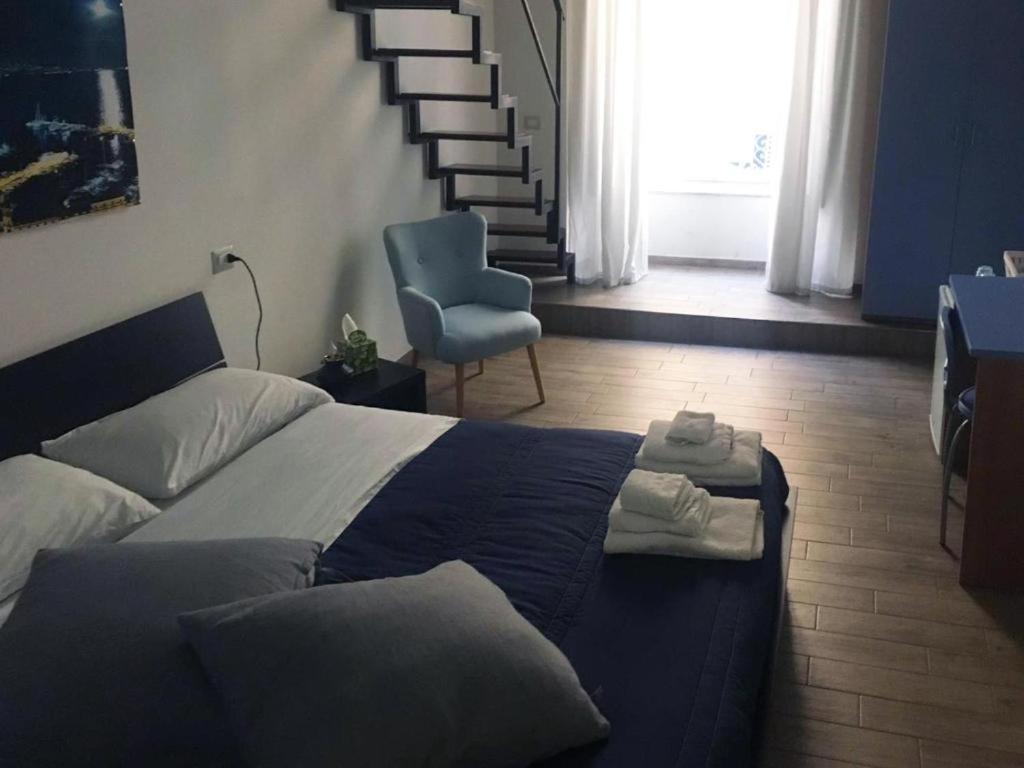 Home Salvator Rosa 78 Neapol Zewnętrze zdjęcie