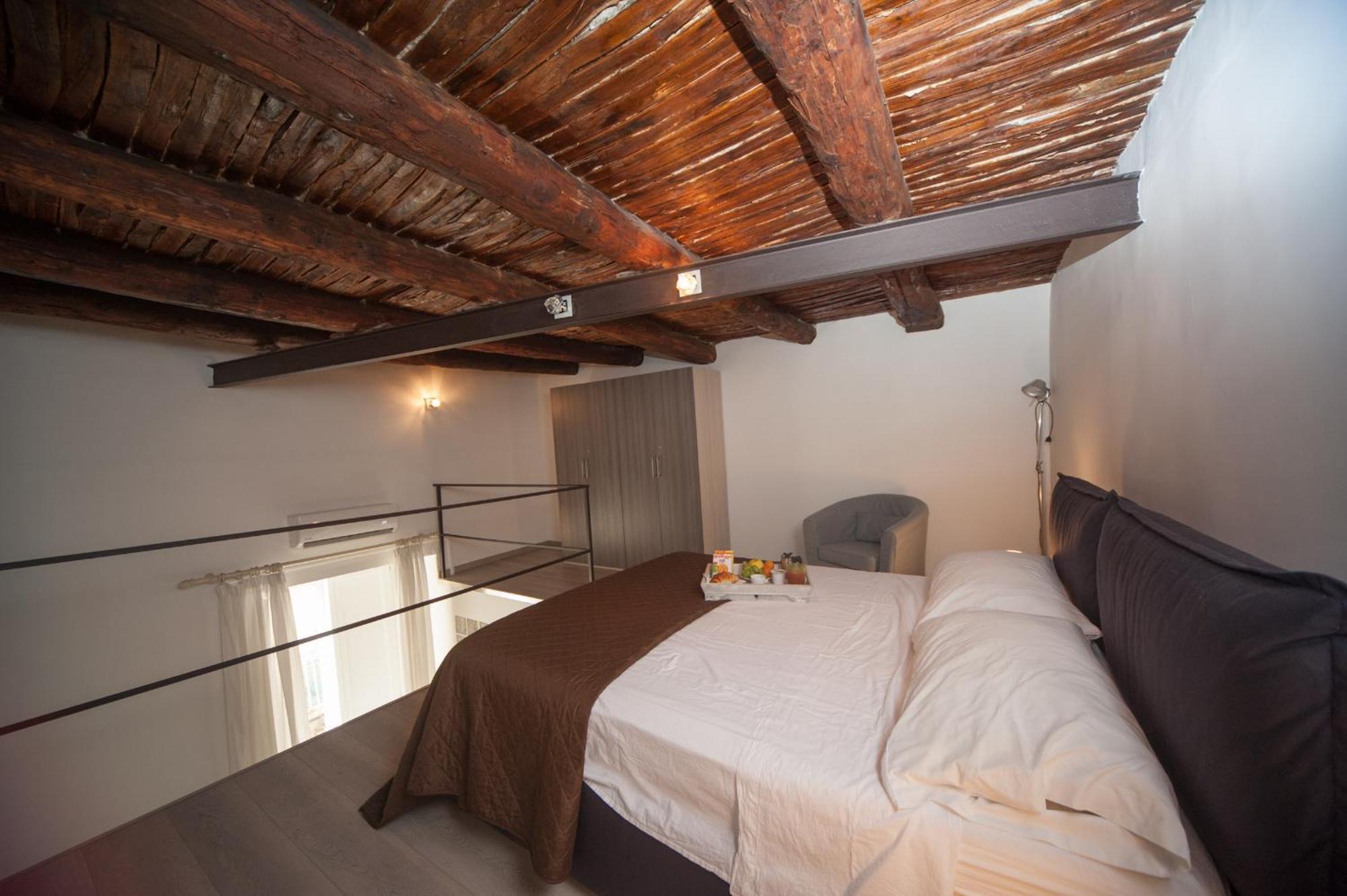 Home Salvator Rosa 78 Neapol Zewnętrze zdjęcie